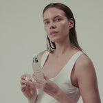 How to use Naiora cleanser